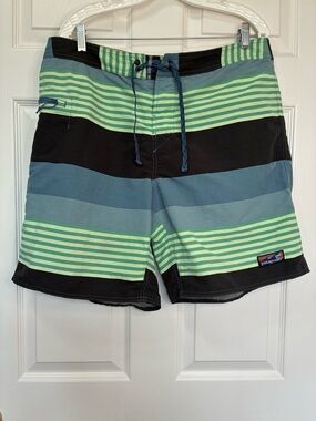 Patagonia Wavefarer Board Short Mens 38 Green Multi Stripe Nylon Drawcord Surf